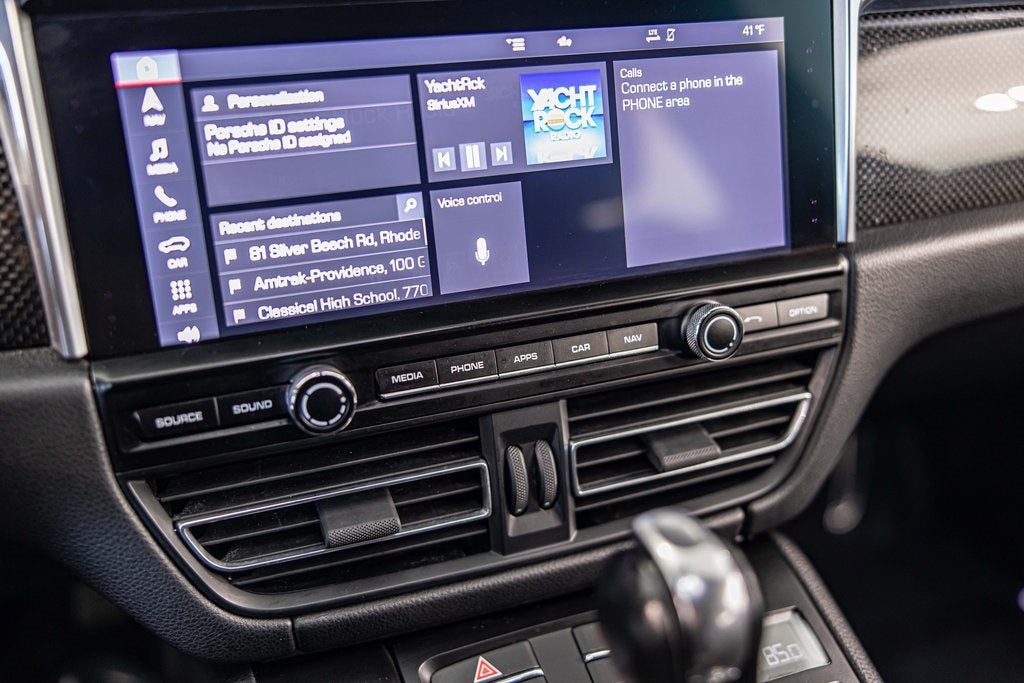 2021 Porsche Macan Turbo