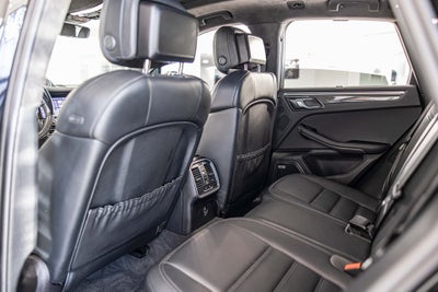 2021 Porsche Macan Turbo