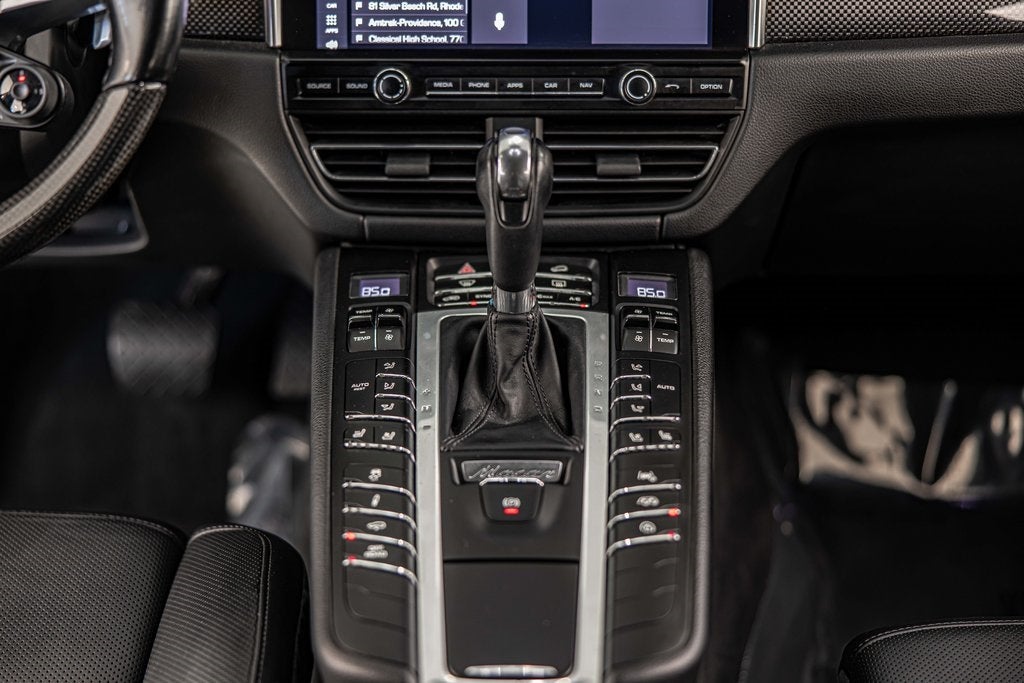 2021 Porsche Macan Turbo