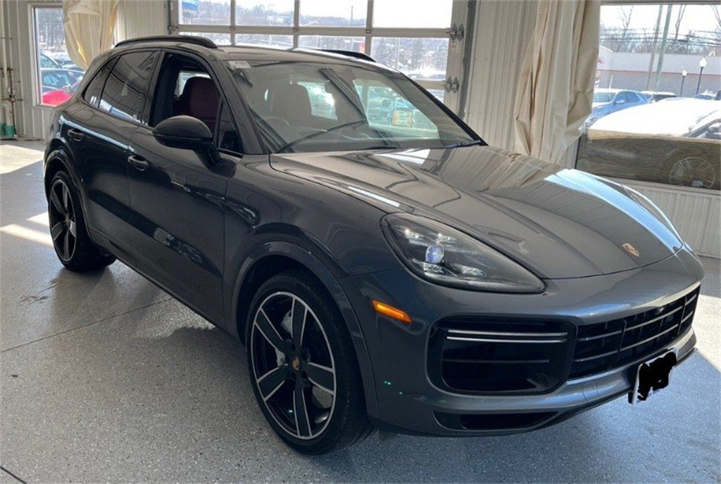 2021 Porsche Cayenne Turbo