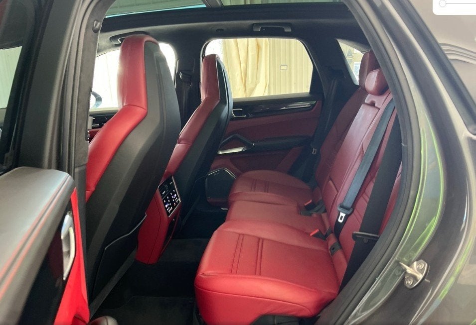 2021 Porsche Cayenne Turbo