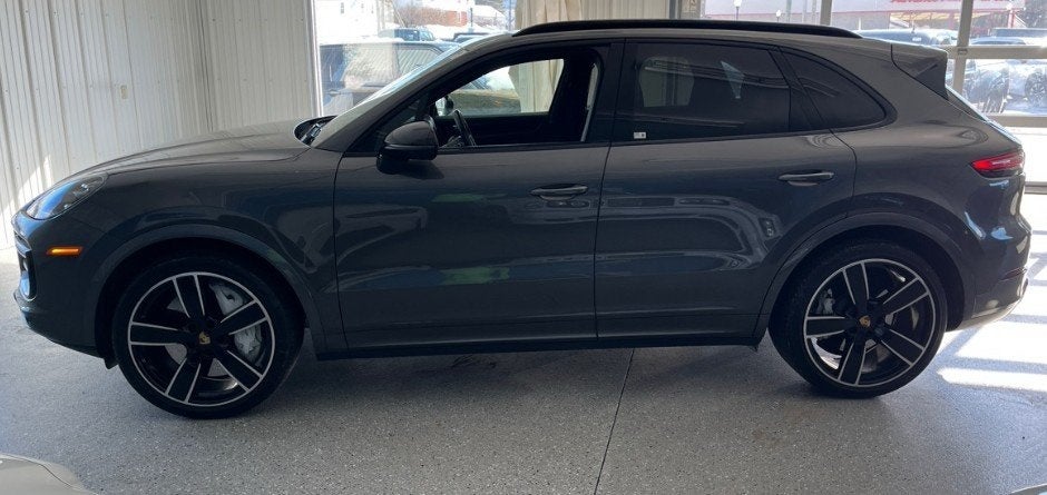 2021 Porsche Cayenne Turbo