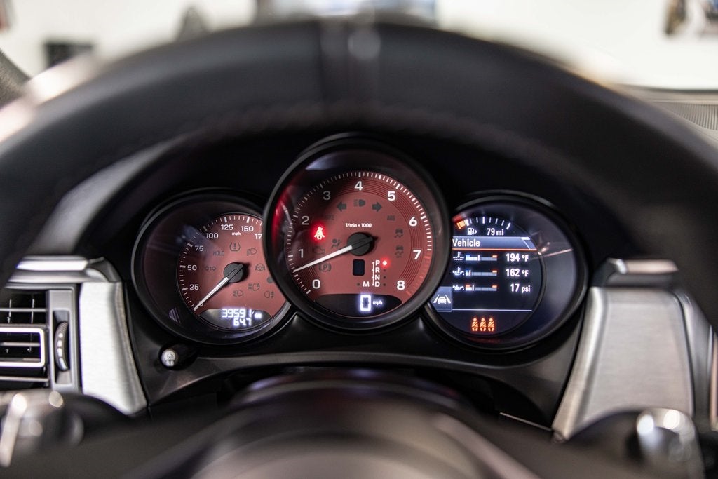 2023 Porsche Macan S