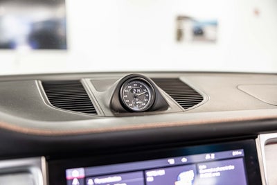 2023 Porsche Macan S