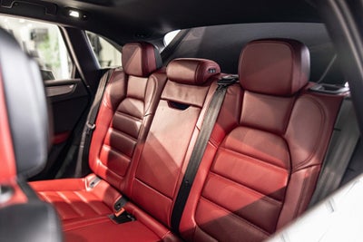 2023 Porsche Macan S