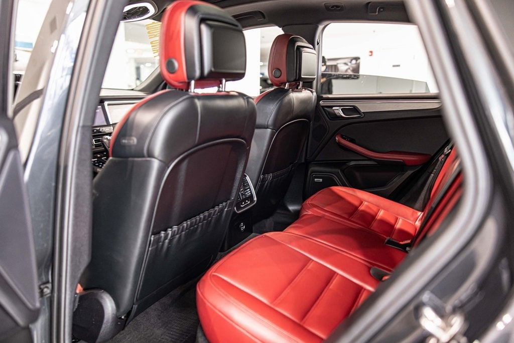 2023 Porsche Macan S