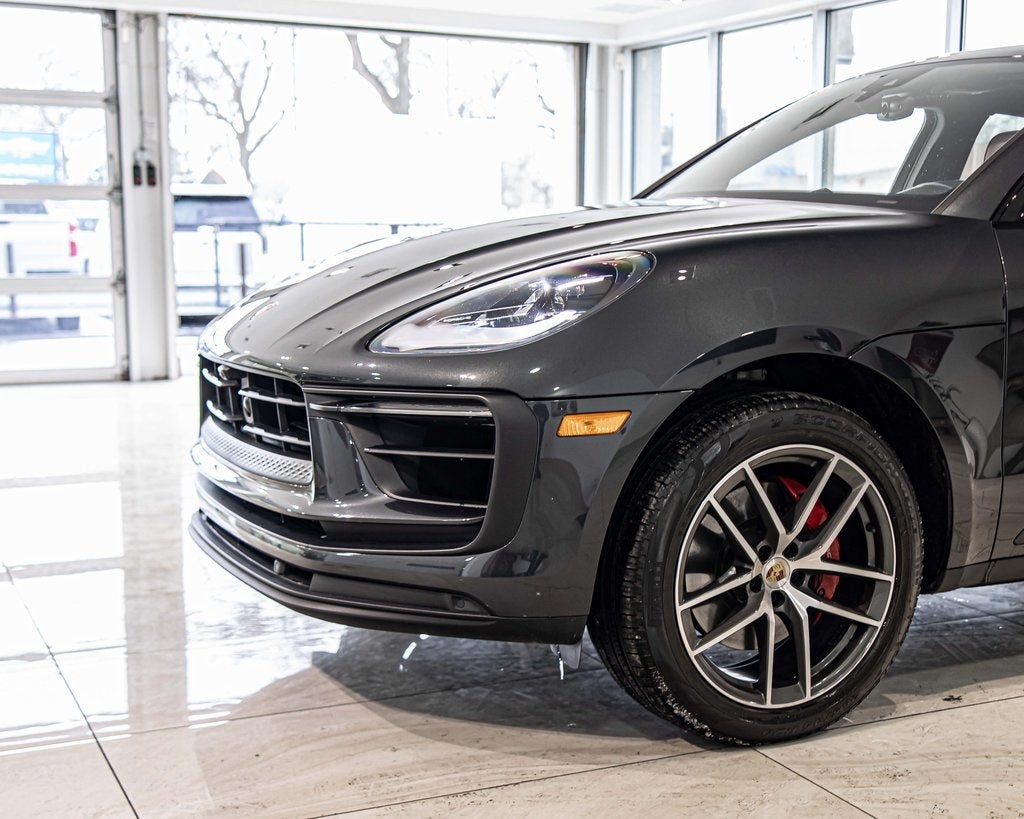2023 Porsche Macan S