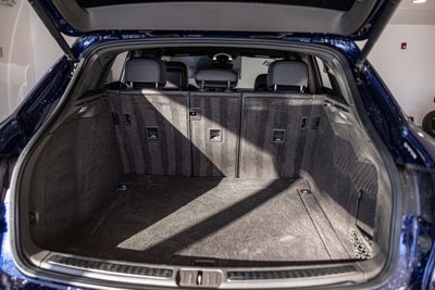 2022 Porsche Macan S