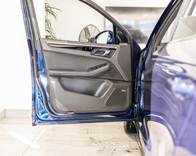 2022 Porsche Macan S