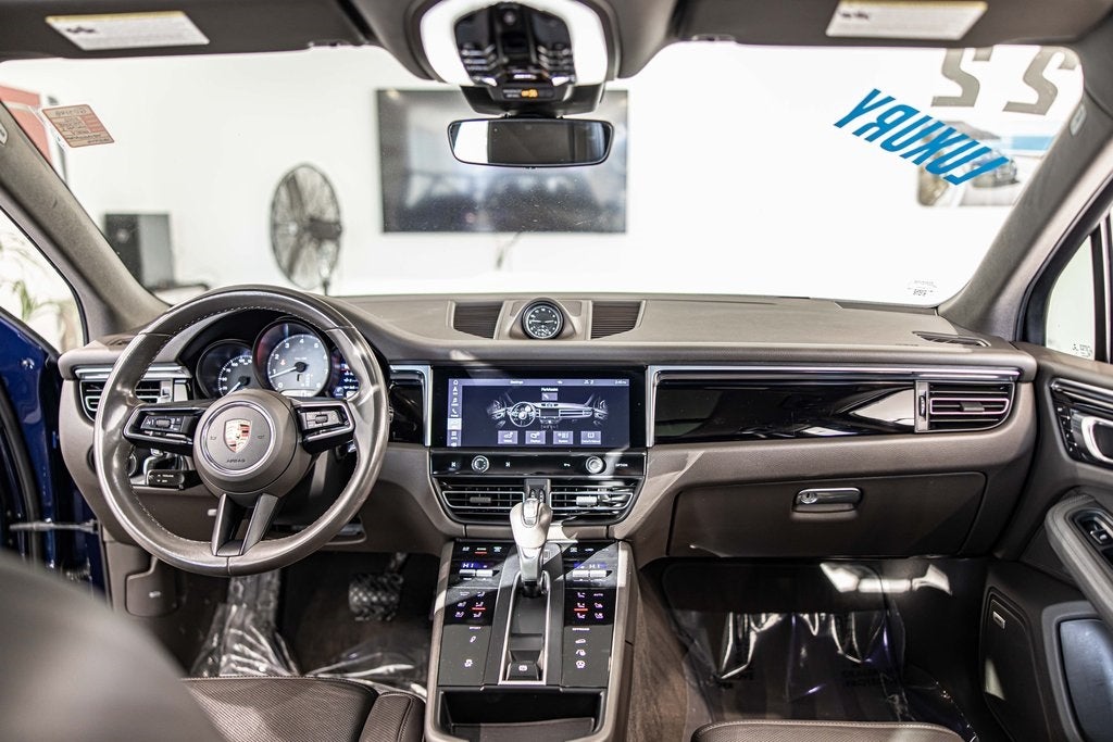 2022 Porsche Macan S