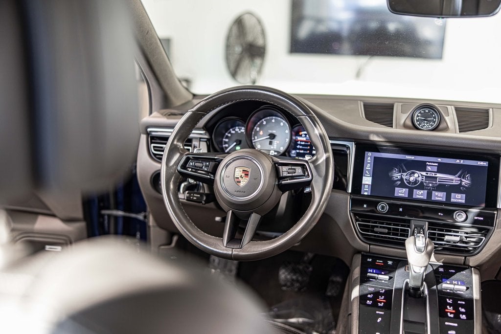 2022 Porsche Macan S