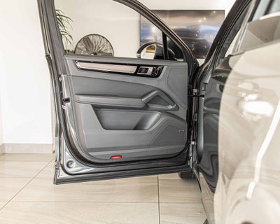 2021 Porsche Cayenne GTS