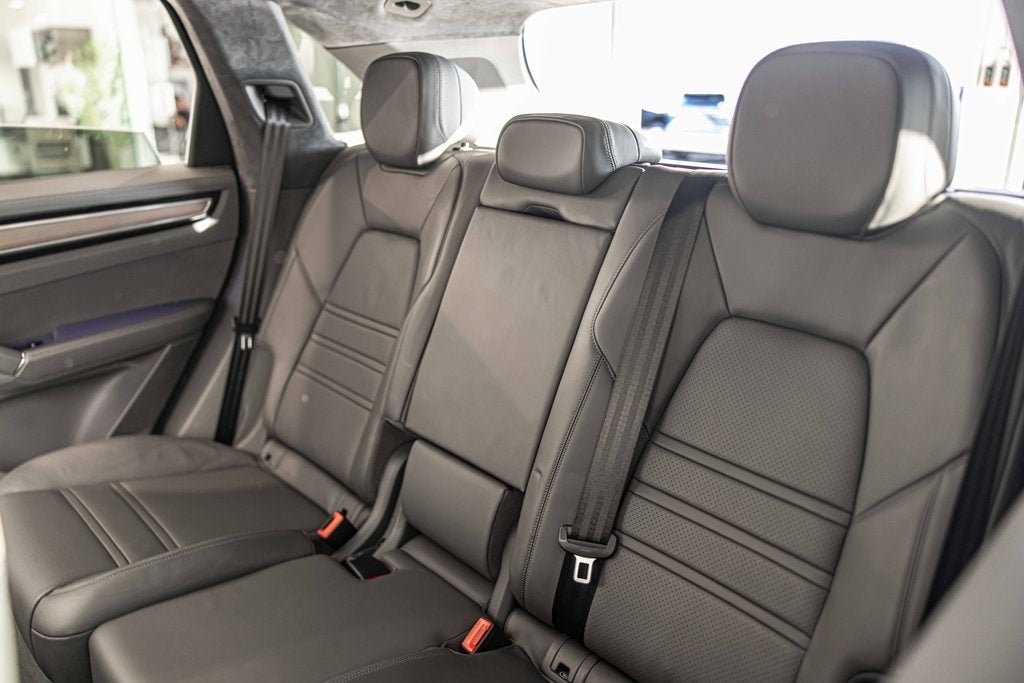 2021 Porsche Cayenne GTS