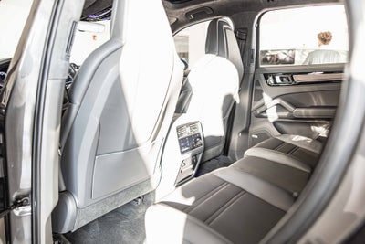 2021 Porsche Cayenne GTS