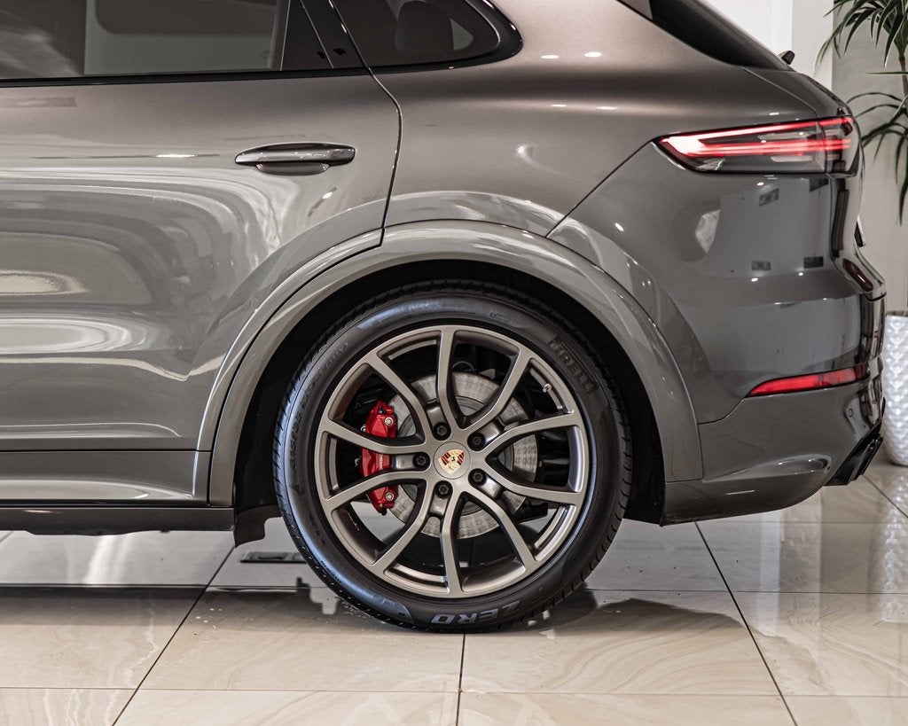 2021 Porsche Cayenne GTS