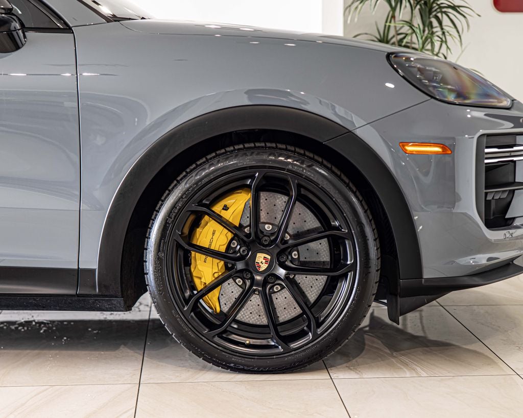 2024 Porsche Cayenne Coupe Turbo GT