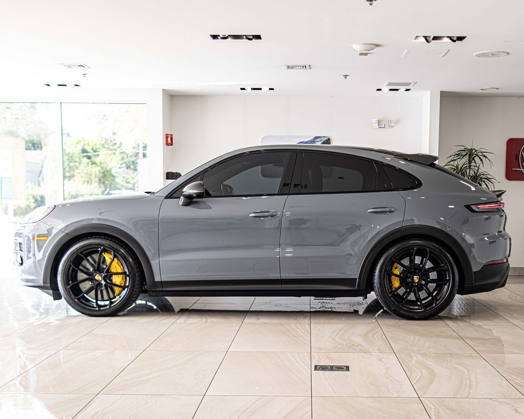 2024 Porsche Cayenne Coupe Turbo GT