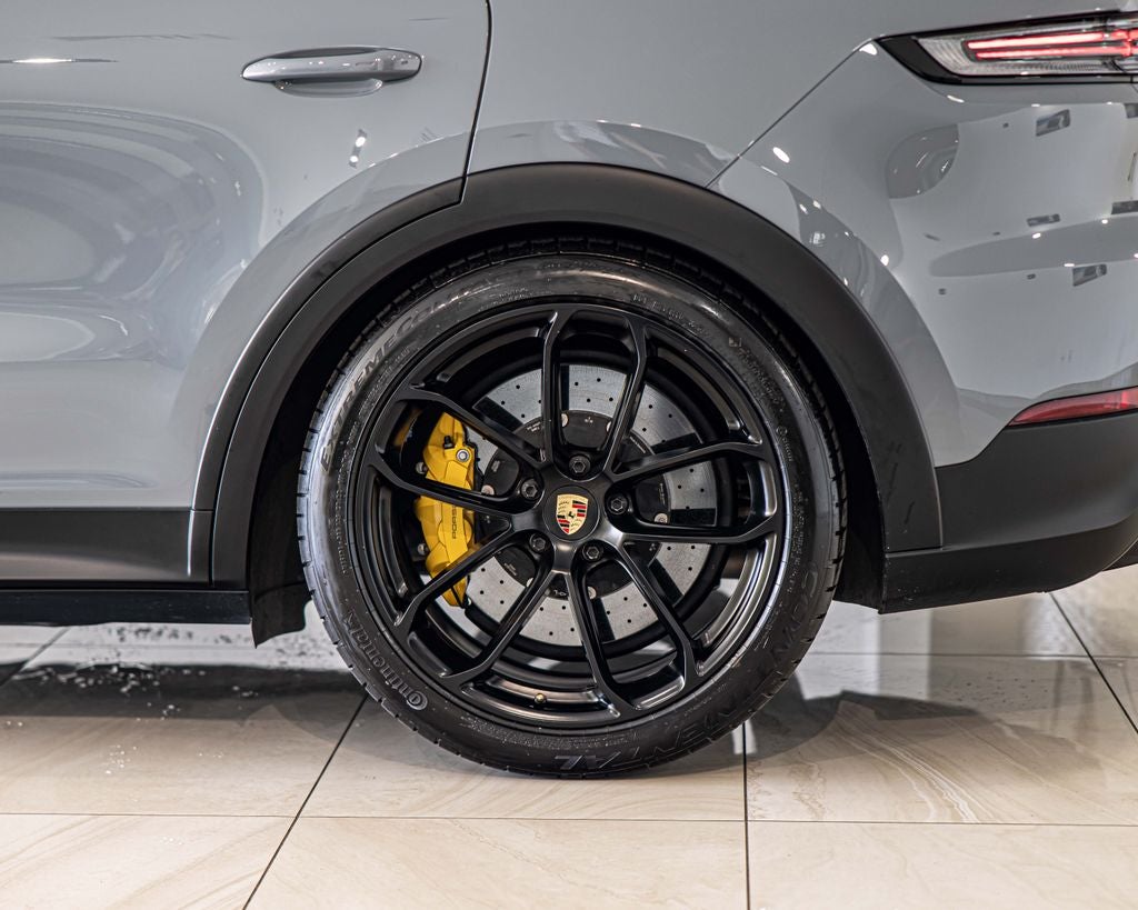 2024 Porsche Cayenne Coupe Turbo GT