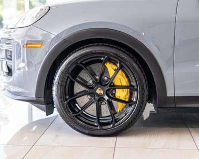 2024 Porsche Cayenne Coupe Turbo GT