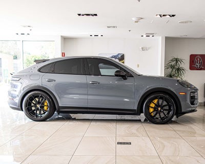 2024 Porsche Cayenne Coupe Turbo GT