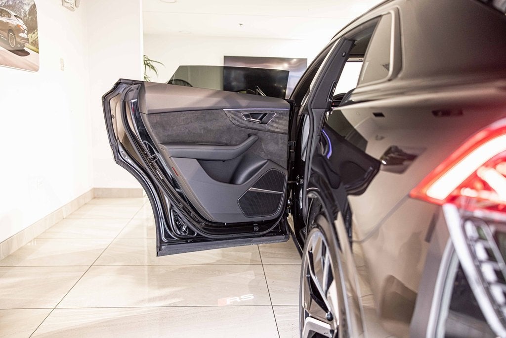 2022 Audi RS Q8 4.0T quattro