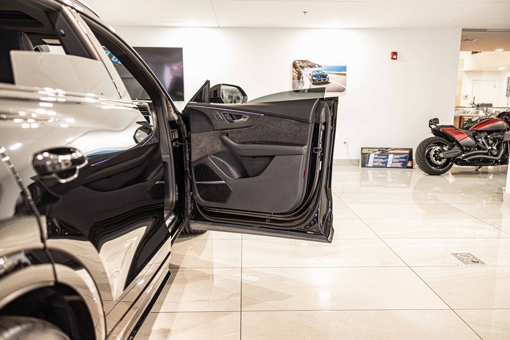 2022 Audi RS Q8 4.0T quattro