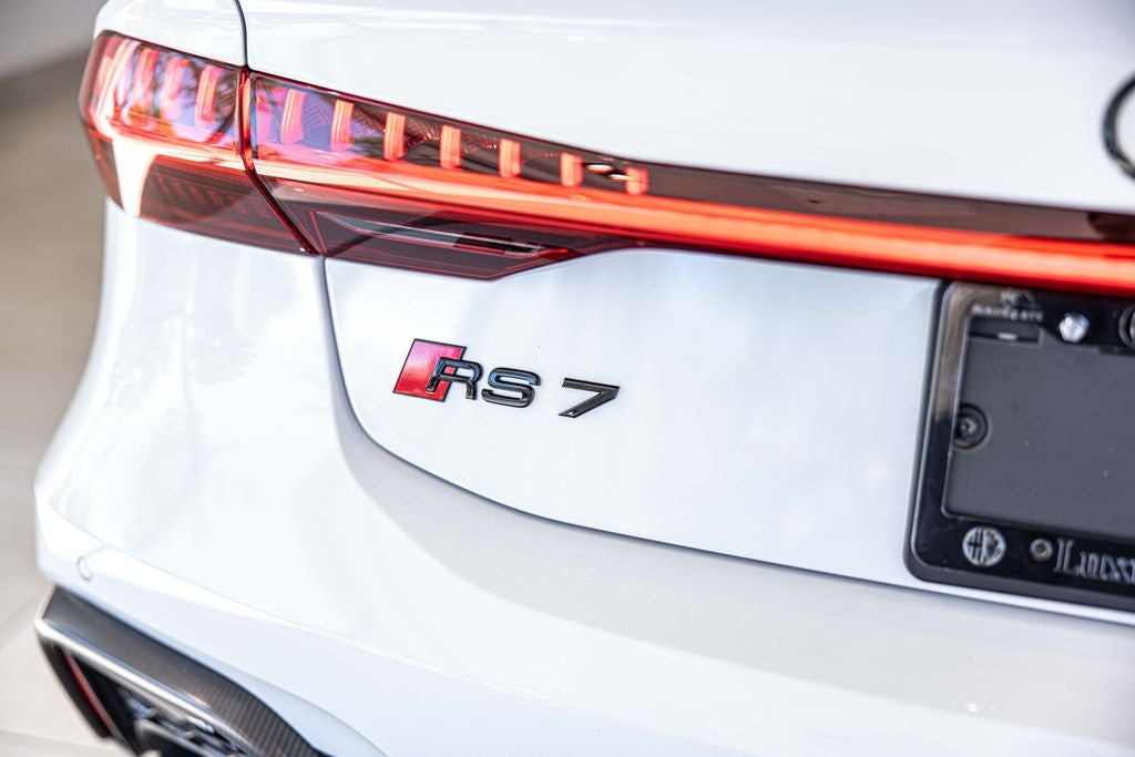 2025 Audi RS 7 performance 4.0T quattro