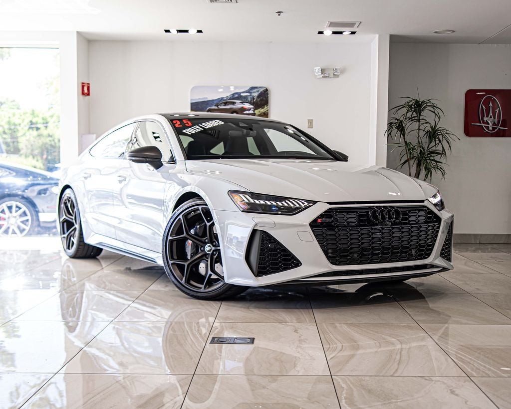 2025 Audi RS 7 performance 4.0T quattro