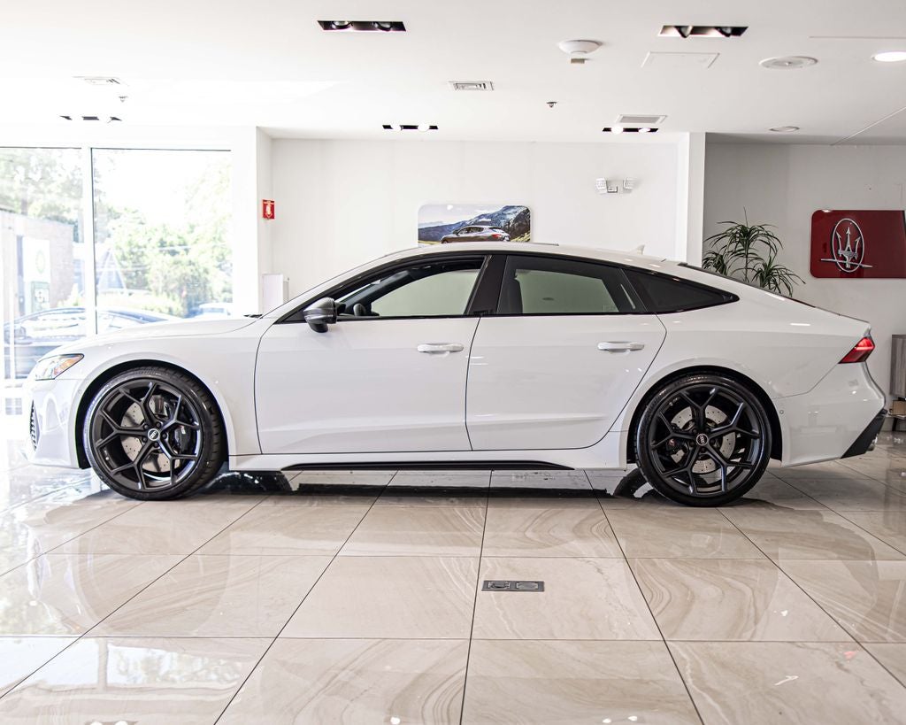 2025 Audi RS 7 performance 4.0T quattro