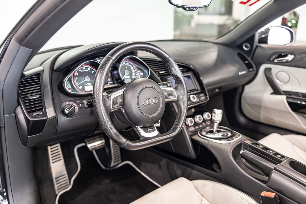 2012 Audi R8 5.2 quattro