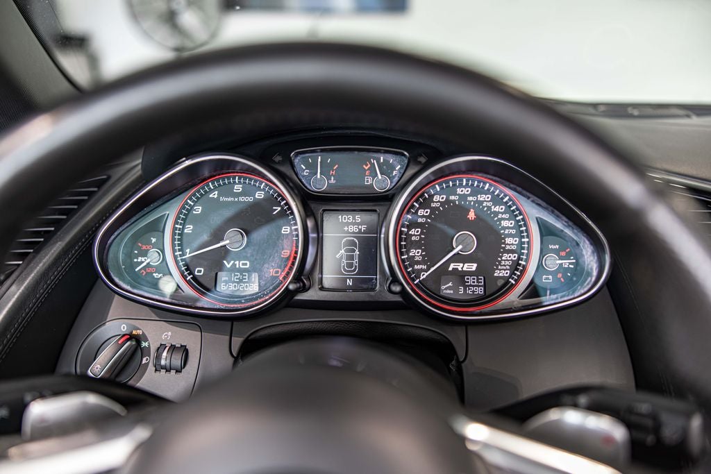 2012 Audi R8 5.2 quattro
