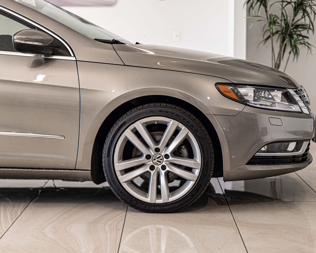 2014 Volkswagen CC 2.0T Executive