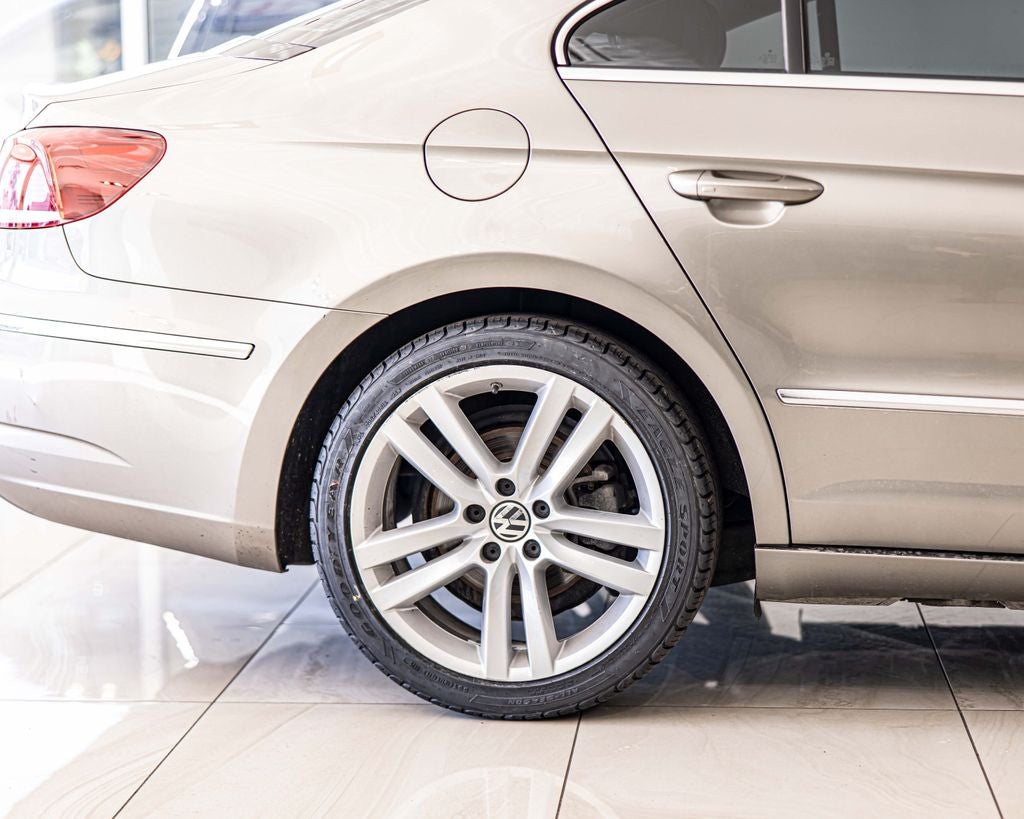 2014 Volkswagen CC 2.0T Executive