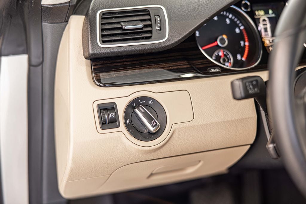 2014 Volkswagen CC 2.0T Executive