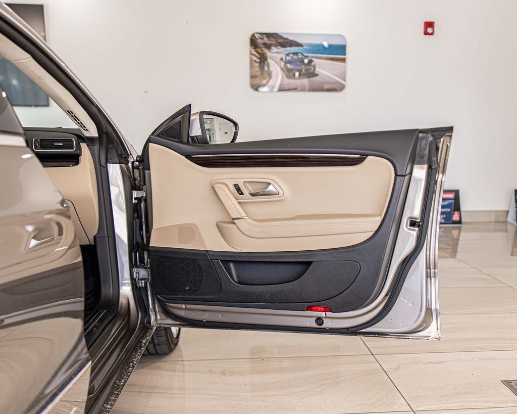 2014 Volkswagen CC 2.0T Executive