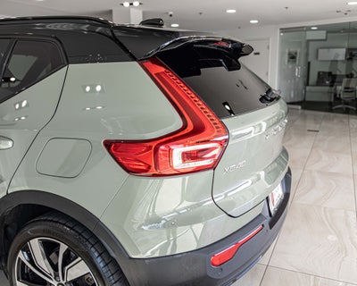2021 Volvo XC40 Recharge Pure Electric P8