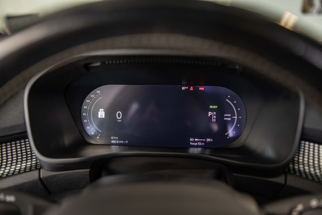 2021 Volvo XC40 Recharge Pure Electric P8