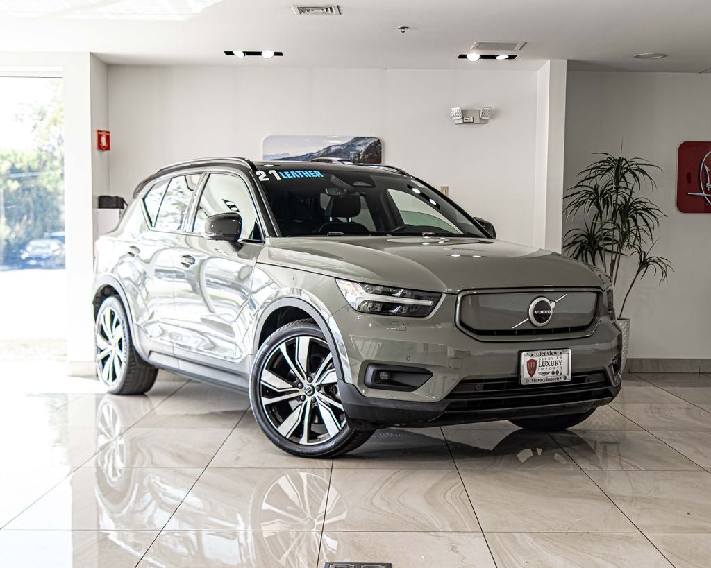 2021 Volvo XC40 Recharge Pure Electric P8