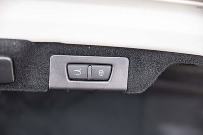 2023 Maserati Quattroporte Modena Q4