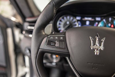 2023 Maserati Quattroporte Modena Q4