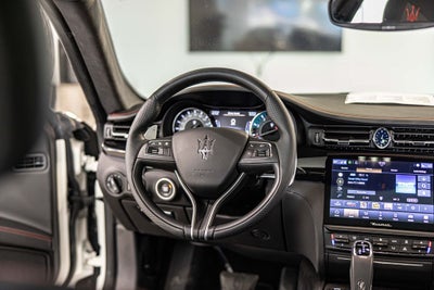 2023 Maserati Quattroporte Modena Q4
