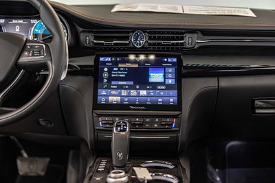 2023 Maserati Quattroporte Modena Q4