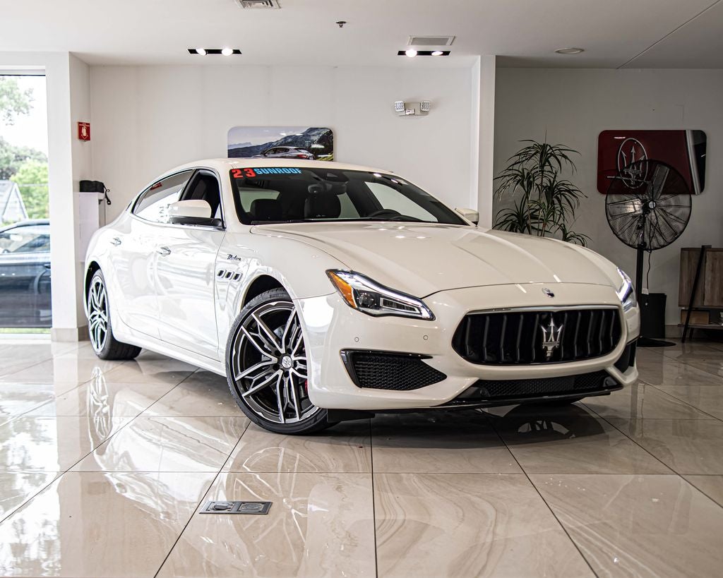 2023 Maserati Quattroporte Modena Q4
