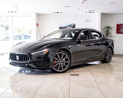 2023 Maserati Ghibli Modena Q4