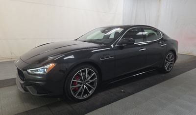 2023 Maserati Ghibli Modena Q4