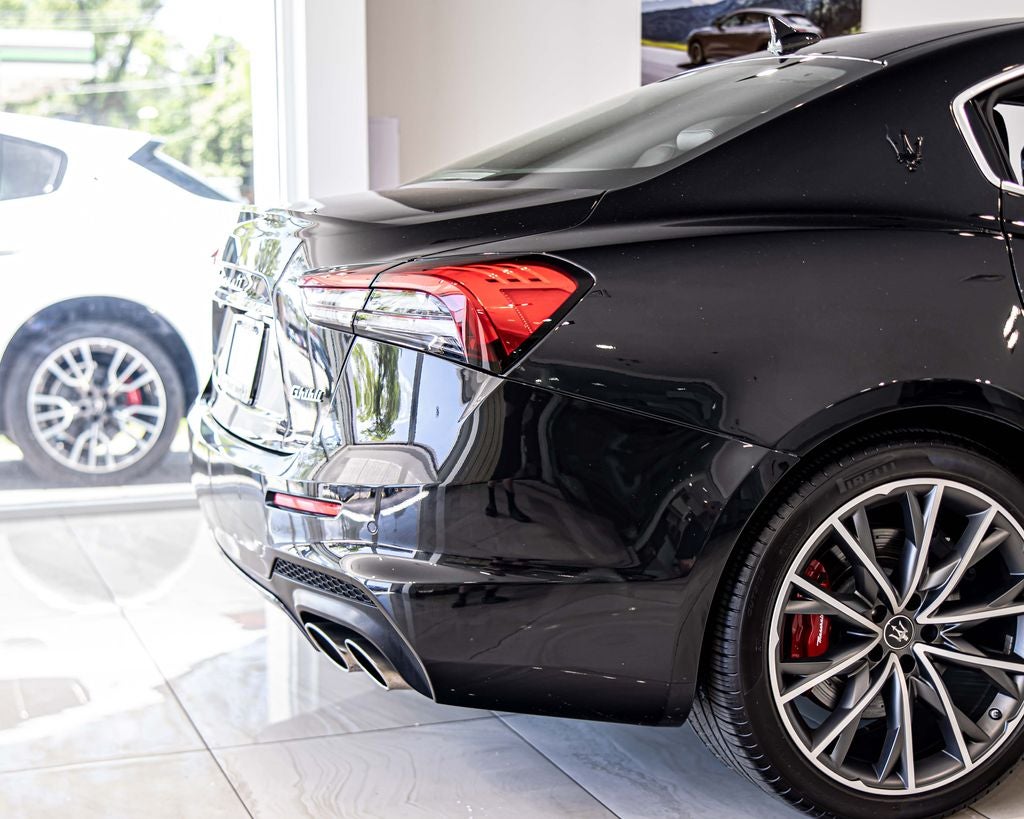 2023 Maserati Ghibli Modena Q4