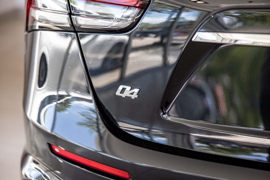 2023 Maserati Ghibli Modena Q4