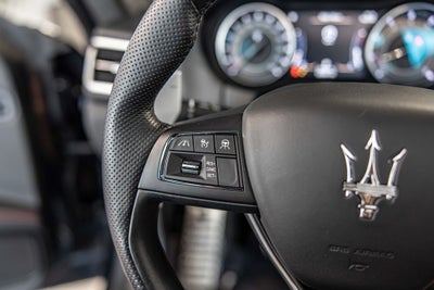 2023 Maserati Ghibli Modena Q4
