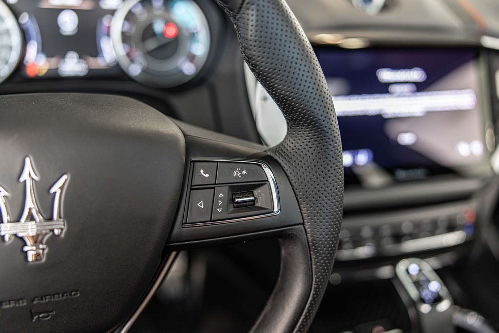 2023 Maserati Ghibli Modena Q4