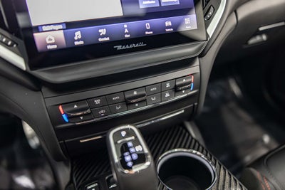 2023 Maserati Ghibli Modena Q4